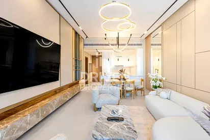Furnished Apt | Prime Location | Full Canal View