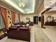 Spacious 4 Bhk villa with big green garden..