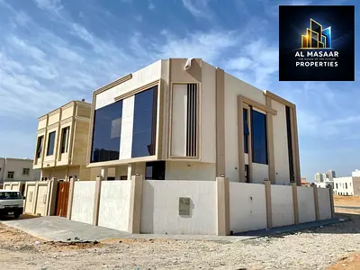 فيلا للبيع شامل المكيفات تملك حر لجميع الجنسيات موقع متميز مقابل المسجد