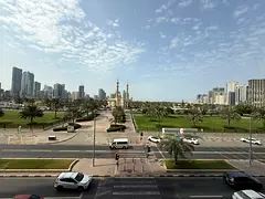 Two bedrooms and a living room with spacious layout and sea view Central air conditioning Built-in w