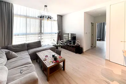 Vacant on Transfer | Corner unit | Semi-furnished