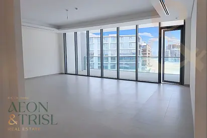 Luxurious | 3 Bedroom + Maids Room | Lagoon Views