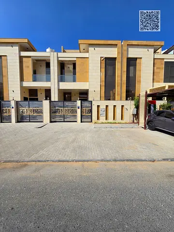 She has a dream villa and a high-end style stay in a luxury villa with two floors and a rooftop in the high heart "high-end finish