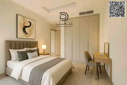 You own a one-room and a hall apartment with a monthly installment of only 4300 riyals, without commission and registration fees, with an addition room, a storeroom, and modern finishes - in the Emira