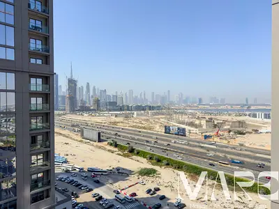 Burj Khalifa View | Fully Furnished | Vacant