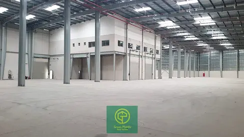 Dubai Investment Park 22,400 sq.Ft warehouse with high electricity power load connected