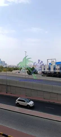 للبيع شقة فخمة في ابراج الخور - برج A0  - عجمان- الامارات العربية المتحدة .