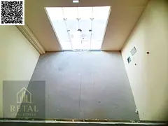 Commercial space for rent in the building materials market, suitable for all activities.