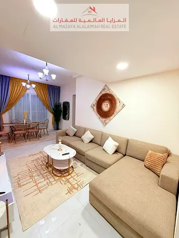 Fully Furnished 2 BR Apartment: Steps to Hypermarket, Beach & Public Transport