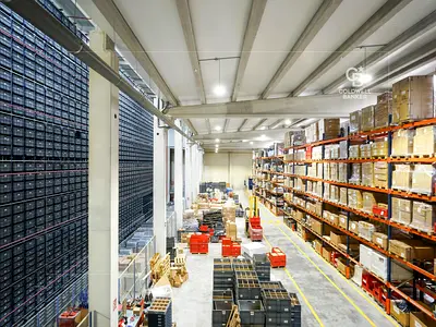 High Power | 3 Loading Bays | Prime Location