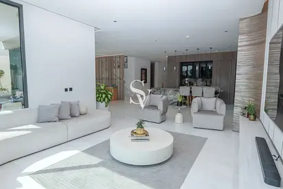 Fully Upgraded | Furnished | Near Amenities