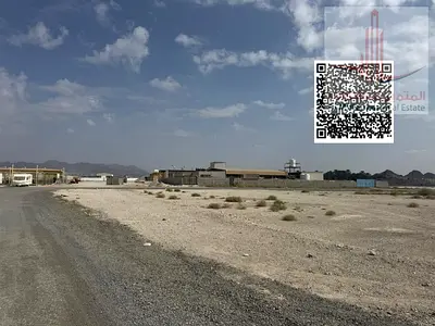 , للبيع قطعة ارض بسعر مميز  بامارة عجمان  بالمنامة