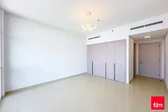 Villa View | Higher Floor | Spacious | Laundry
