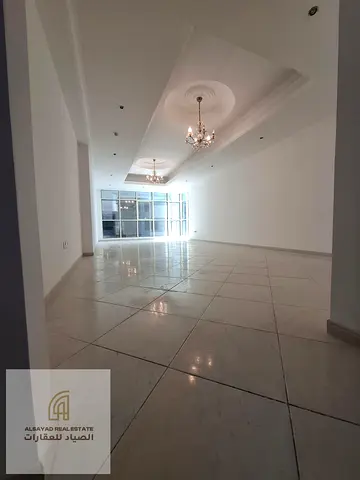 For Sale: 3-Bedroom Apartment with Living Room – Al Khan Corniche