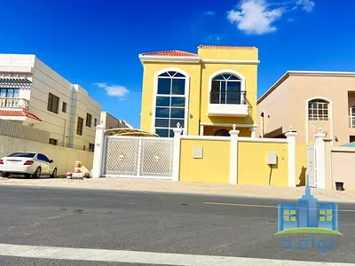 فيلا للبيع على شارع الشيخ عمار بمساحه واسعه