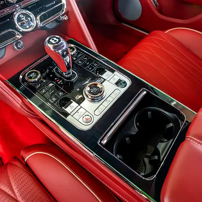 2020 Bentley FLYING SPUR — миниатюра 11