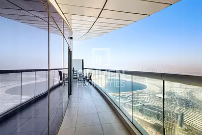 Prime Location | Spacious and Well-managed Apt