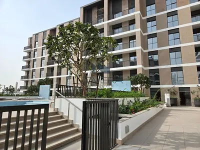 Ready to move | Pool View | Marina Side