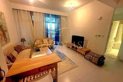 Furnished | Bills Included | Vacant