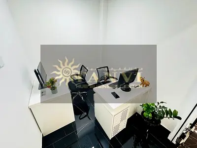 Beautiful Office | Direct From Landlord | Near To Metro Station |