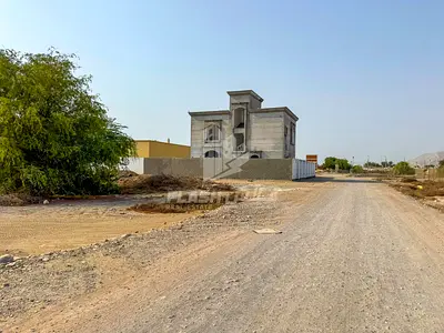 للبيع أرض سكنية  رأس الخيمة -شمل