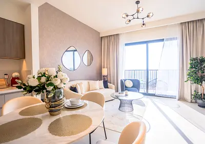 Elegant Condo With City Views And Dubai Skyline| Free full cleaning service