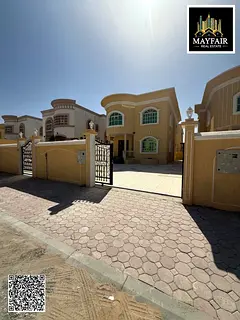 For Sale: A spacious villa with a luxurious design. This villa offers an exceptional opportunity to