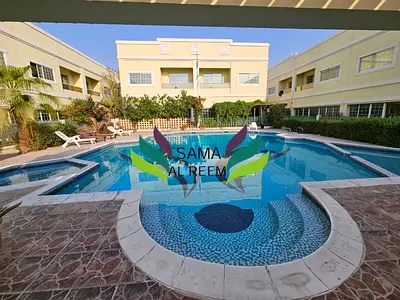 4 BR Compound villa with Facilities | Jumeirah 1