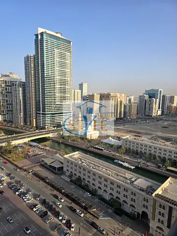 شقة فاخرة بغرفة نوم واحدة مطلة على البحر للبيع في القصباء، الشارقة