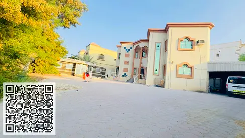 فيلا كبيرة للبيع بالروضة مع ملحق خارجي موقع مميز مقابل المسجد