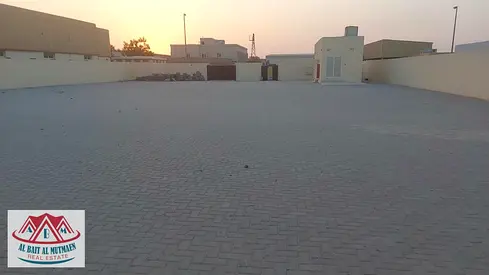 حوطة صناعية عشرين الف  في الصجعة
