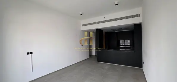 Ready to Move | Spacious Size | Prime Location