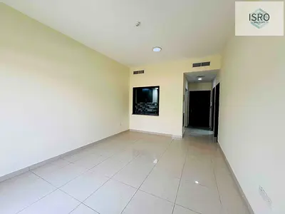 ONE BEDROOM WITH PRIVATE GARDEN READY TO MOVE (one payment)