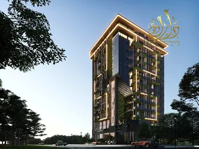 YEAR OFF_ARCHITECTURAL GRACE_CREEK VIEW_NEAR METRO