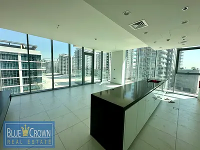 36-LOW PRICE 3BEDROOM WITH MAID ROOM CORNER