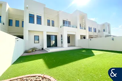 Vacant on Transfer | 4 Bed | Single Row