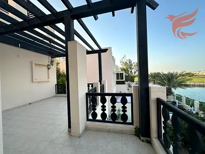 Lagoon Front Luxury – Spacious 5BR Independent Villa with Golf View