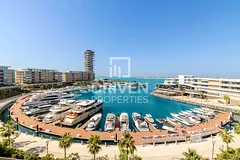 Spacious Apt | High Floor with Marina View