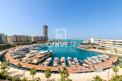 Spacious Apt | High Floor with Marina View