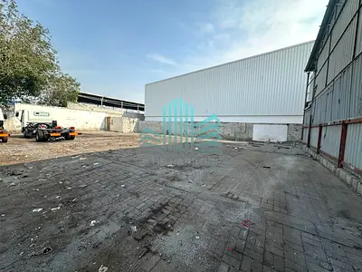 HUGE ROAD SIDE MULTIPURPOSE PROPERTY | EASY ACCESS TO MAIN ROAD