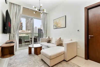 Luxury 2 Bed w/ Iconic Burj View | Near Dubai Mall | Furnished | Flexible term