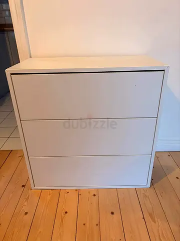 Modern White Chest of Drawers