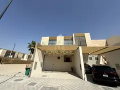 LUXURY 3BEDROOM+MAID/READY TO MOVE IN /LARGE PLOT / PRIME LOCATION