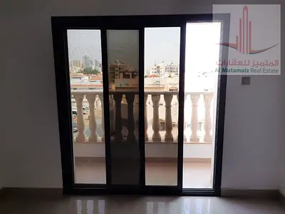 بنايه جديده للبيع بموقع ممتاز قريبه من شارع الكويت مساحه ممتازه فرصة ممتازة للاستثمار