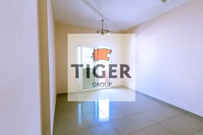 شهر مجاني – شقة غرفة وصالة للإيجار في منطقة الوحدة، الشارقة