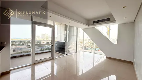 Gateway Residences: 2 BR - 110K - 1Chq; 120K - 4Chqs