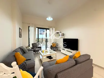 شقة 2 غرف نوم واسعة | موقع مميز | بالقرب من ميردف سيتي سنتر والمطار