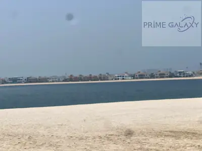 إطلالات على الشاطئ والمسبح | 4 غرف نوم + غرفة خادم