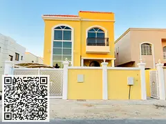 Villa for sale in Ajman, prime location, freehold ownership for everyone, at a bargain price