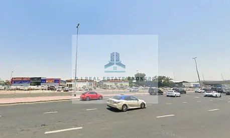 High-End Showroom&office for Rent – First Al Khail Road